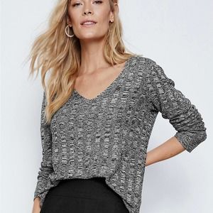 EILEEN FISHER Fine Silk & Organic Linen V-Neck Pullover